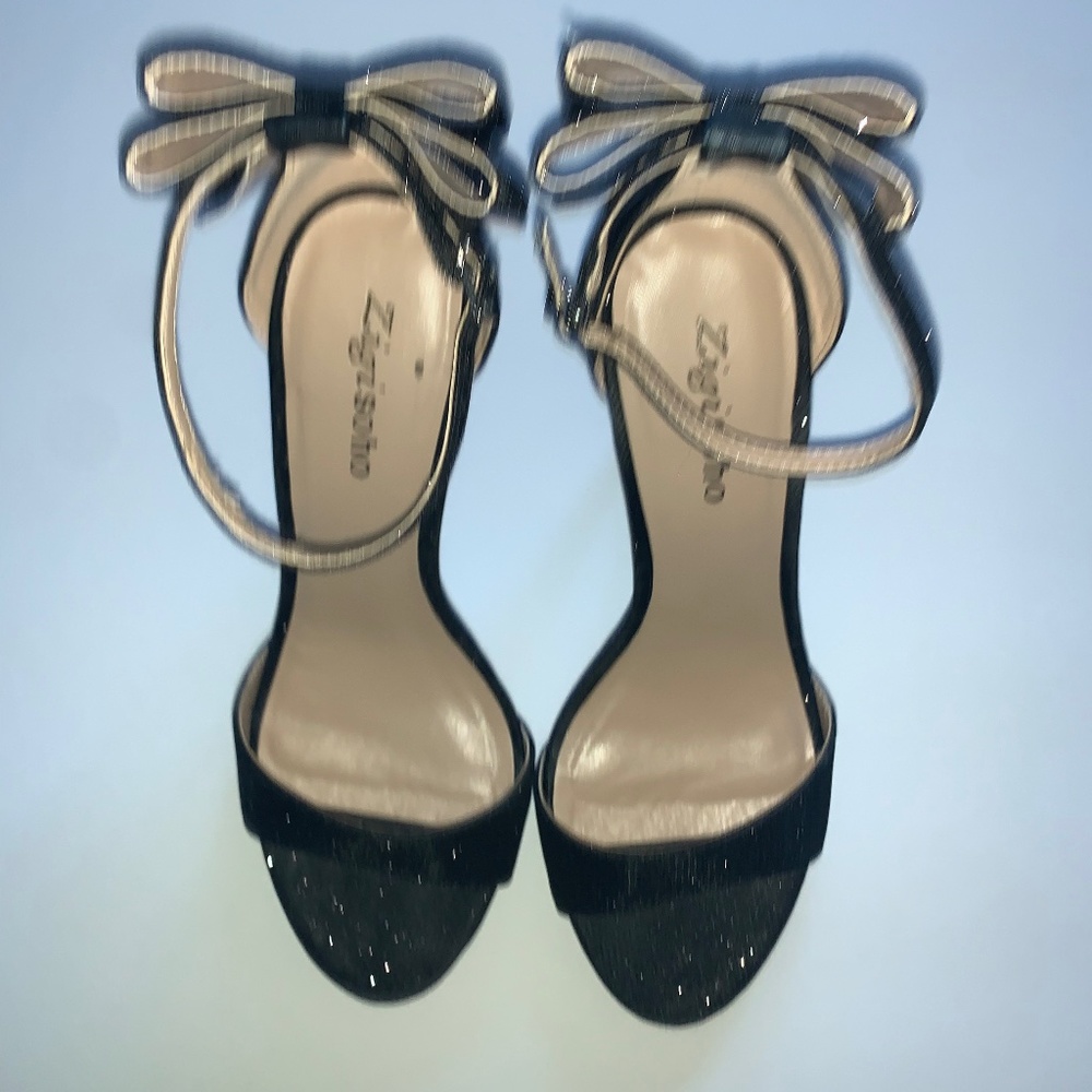 ZigiSoho by Zigi Soho Black Dressy High Heel Sandals Shoes size 7 Brand New